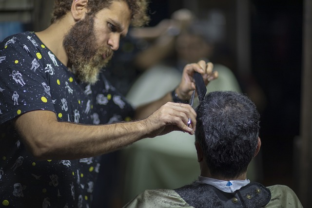 Cost-Comparing Hair Salon Suites vs. Traditional Leases in Frisco