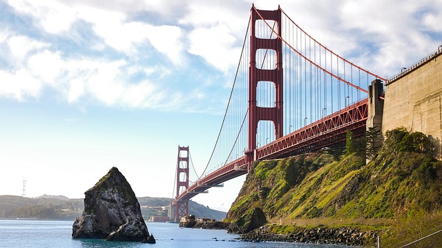 long-distance-movers-san-francisco-640x480-97798079.jpeg