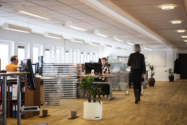 moving-company-640x480-32290485.jpeg
