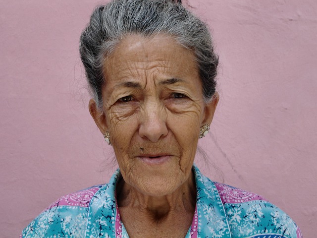senior-chiropractic-care-640x480-90833204.jpeg