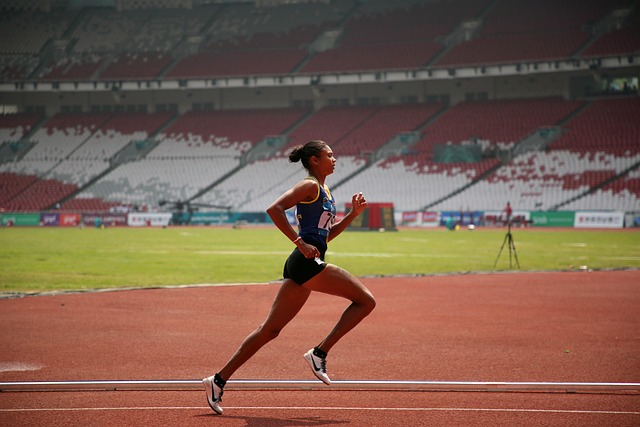 chiropractic-care-for-athletes-640x480-17302558.jpeg