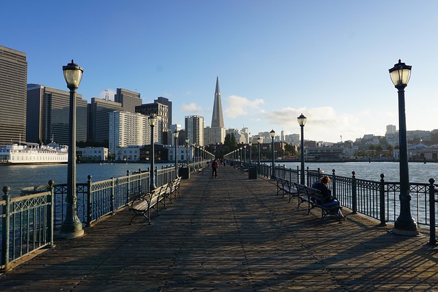 san-francisco-movers-640x480-8863399.jpeg