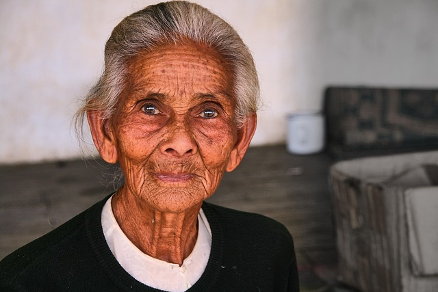 senior-moving-services-640x480-44213166.jpeg