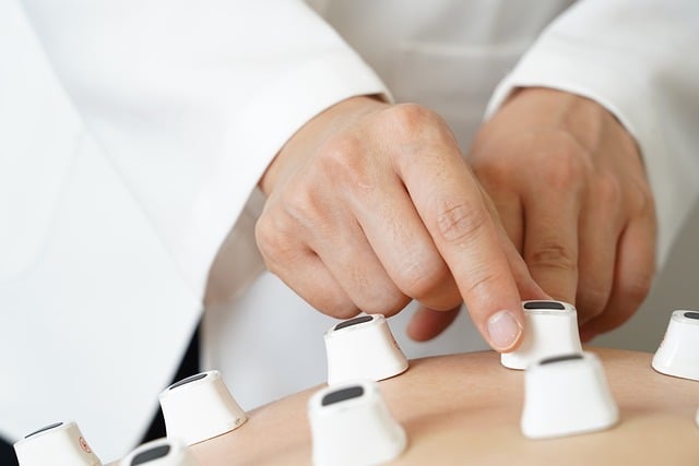 holistic-neck-pain-treatment-640x480-13151857.jpeg